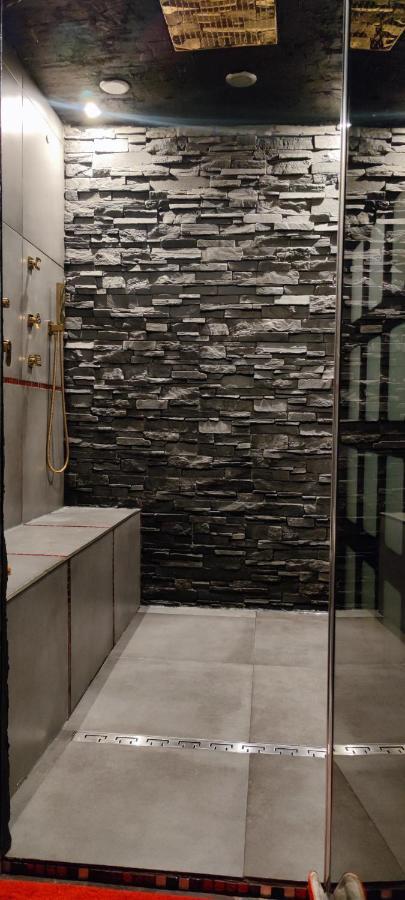 Loft Romantique Hammam Spa Privatif Playroom Grenoble Exterior foto